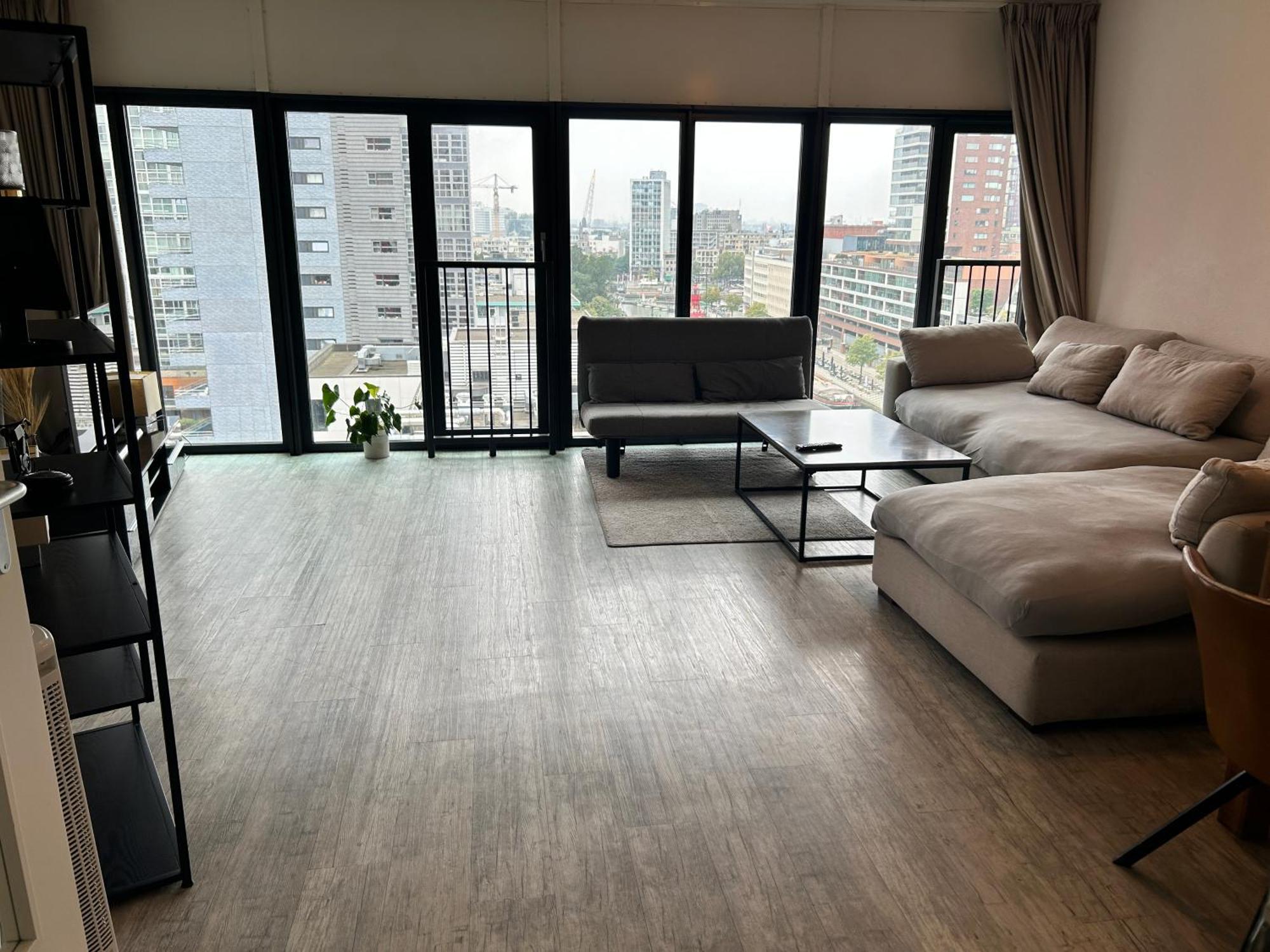 ロッテルダムBeautiful Apt Free Parkingアパートメント エクステリア 写真